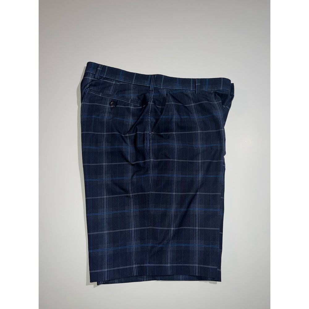 Tommy Armour men’s golf shorts
